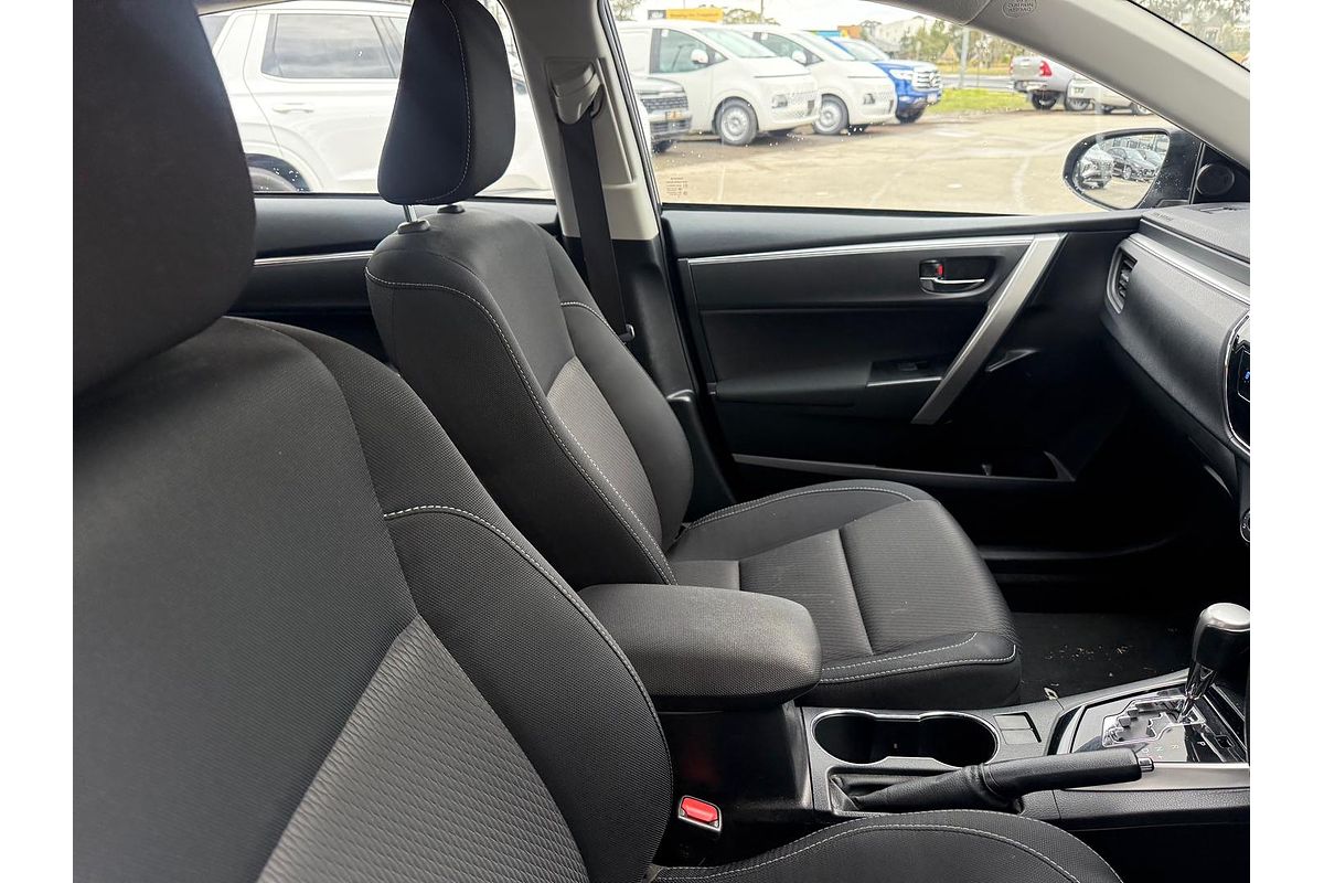 2016 Toyota Corolla SX ZRE172R