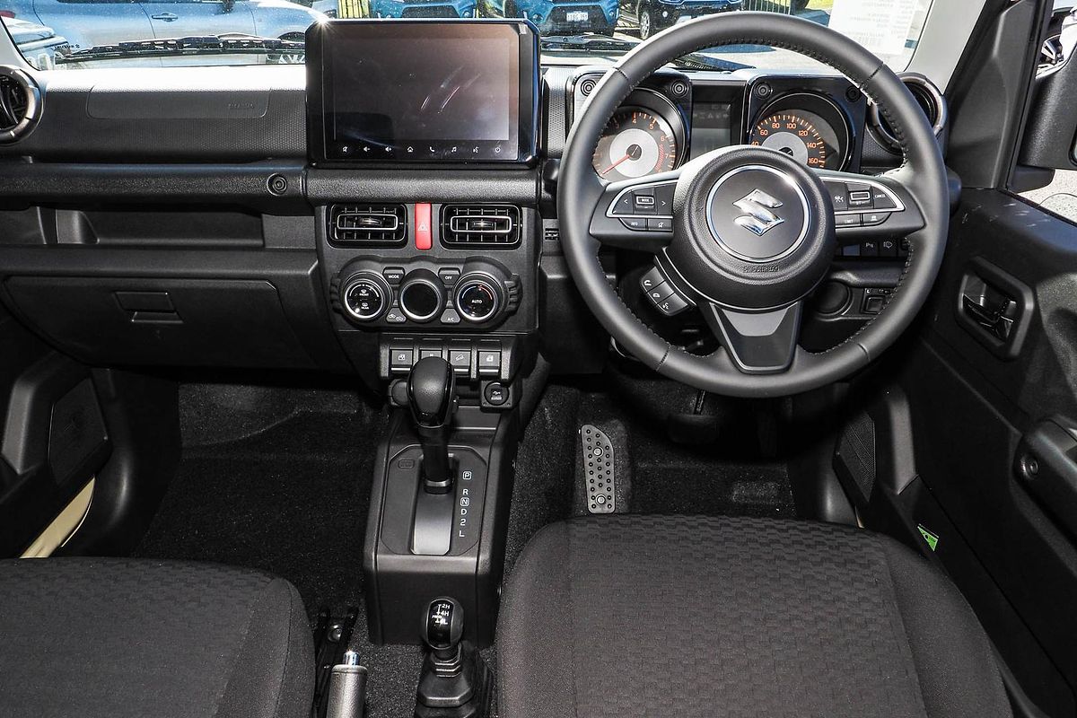 2025 Suzuki Jimny