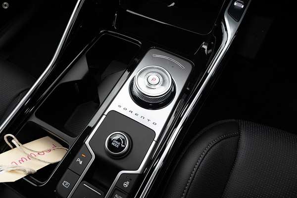 2025 Kia Sorento Sport+ MQ4 PE