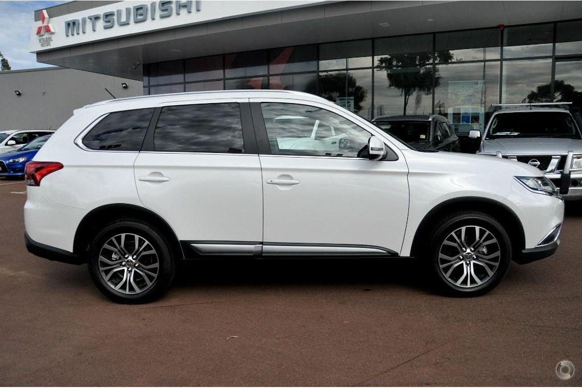 2016 Mitsubishi Outlander LS ZK