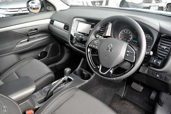 2016 Mitsubishi Outlander LS ZK