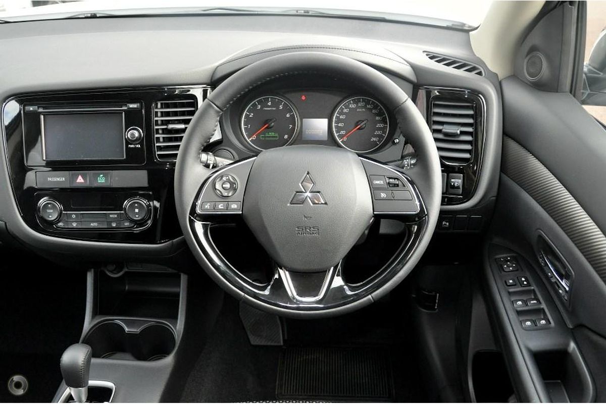 2016 Mitsubishi Outlander LS ZK