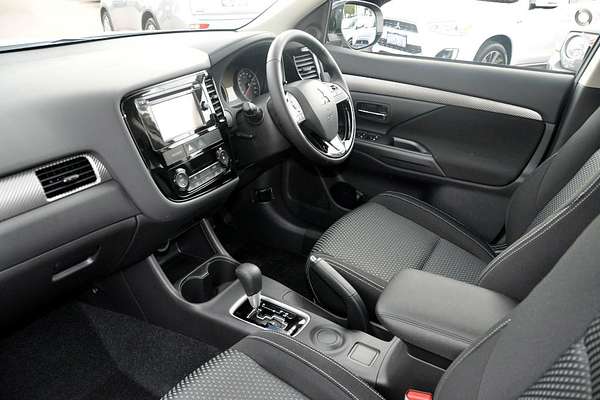 2016 Mitsubishi Outlander LS ZK