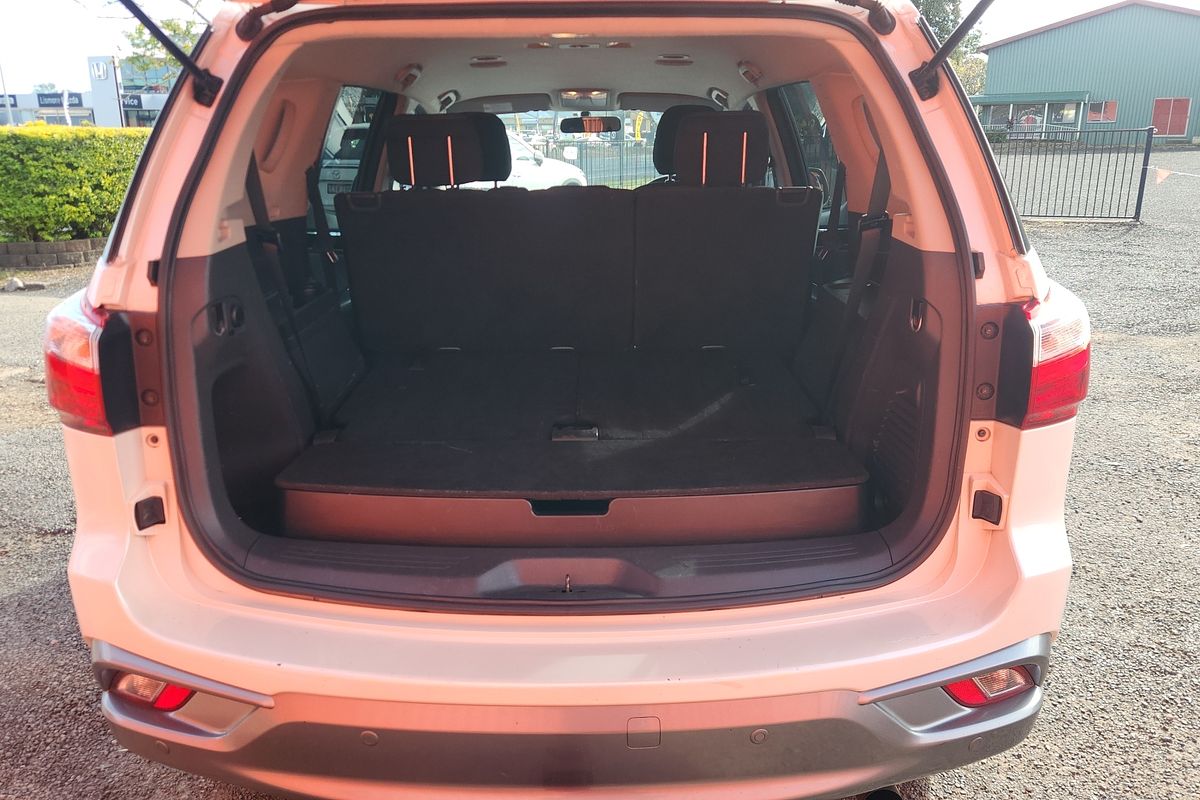 2020 Isuzu MU-X LS-U