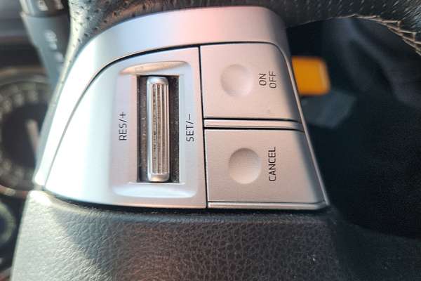 2020 Isuzu MU-X LS-U