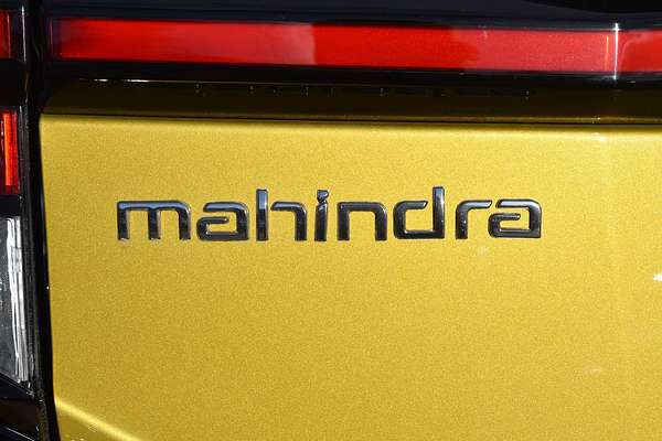 2025 Mahindra XUV3XO AX7L