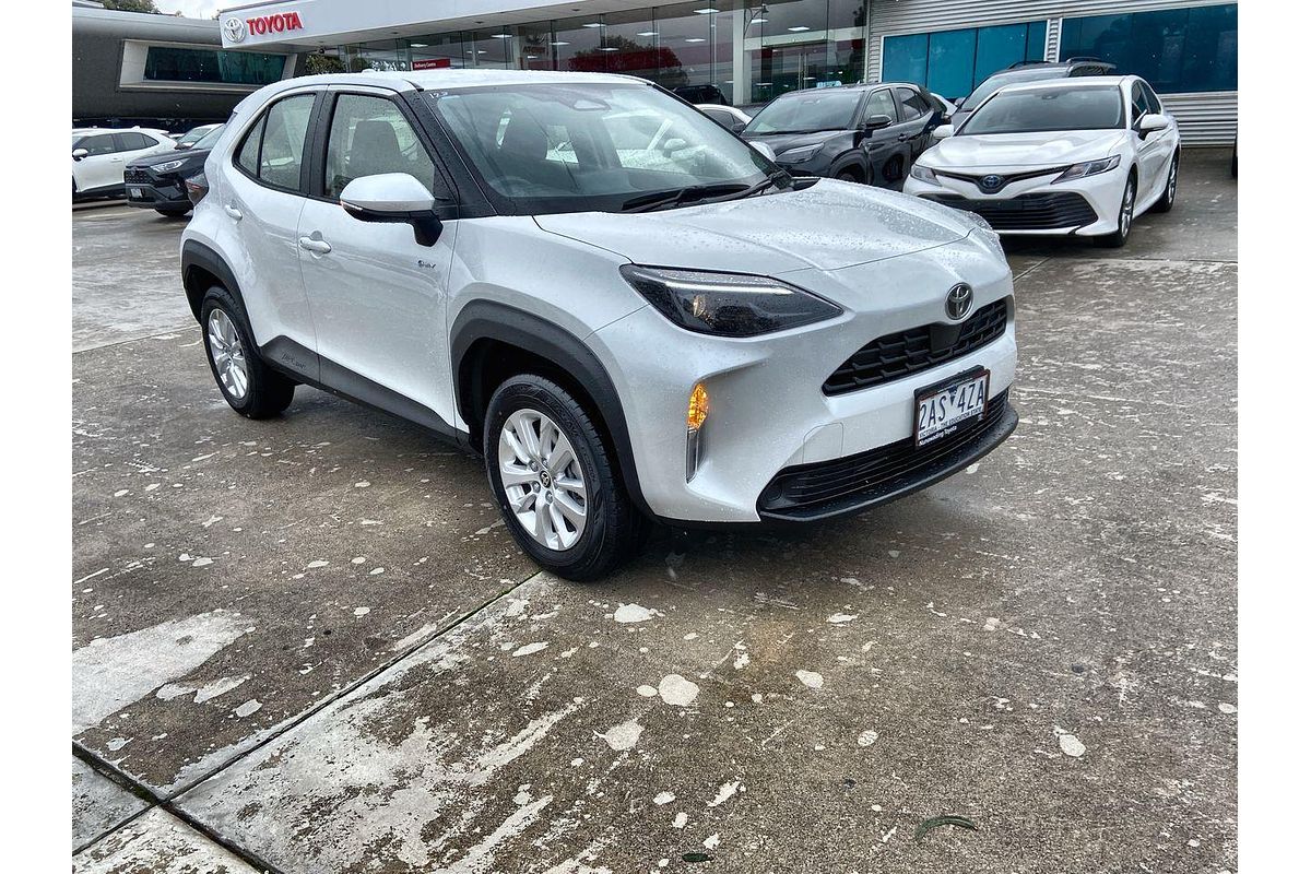 2024 Toyota Yaris Cross GX MXPJ15R