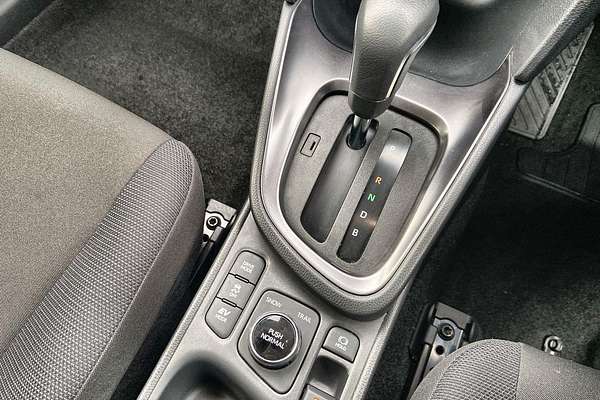 2024 Toyota Yaris Cross GX MXPJ15R