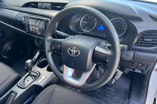 2019 Toyota Hilux SR GUN126R 4X4