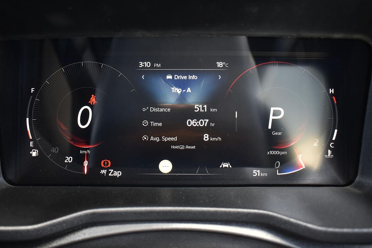 2025 Mahindra XUV3XO AX7L