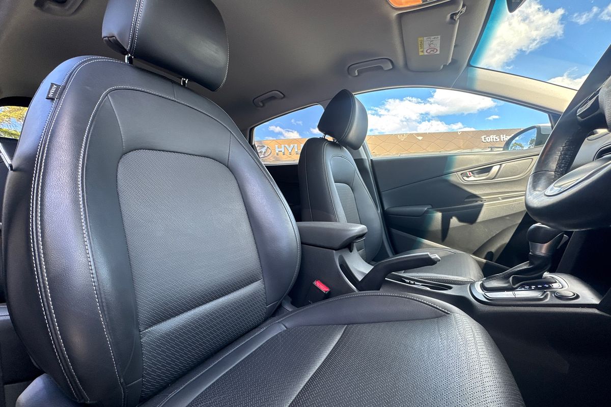 2020 Hyundai Kona Elite OS.3
