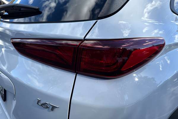2020 Hyundai Kona Elite OS.3