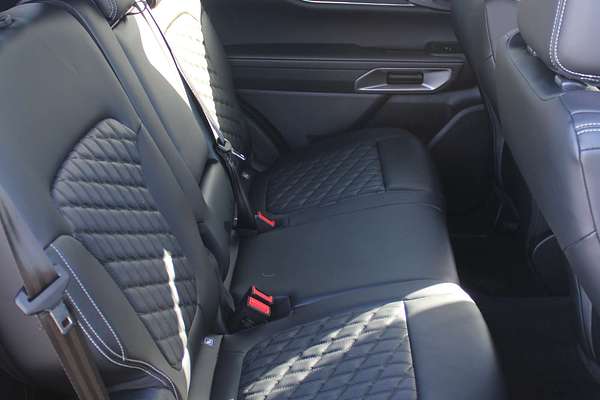2025 Ford Everest Platinum 3.0L