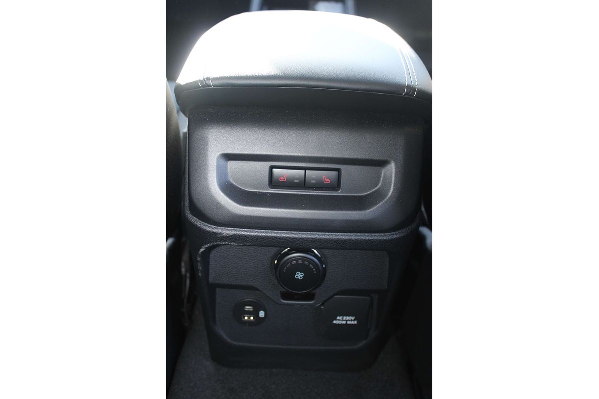 2025 Ford Everest Platinum 3.0L