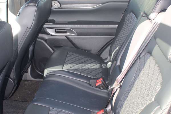 2025 Ford Everest Platinum 3.0L