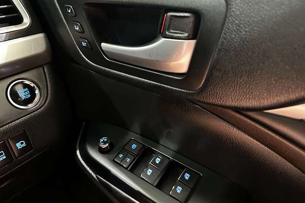 2017 Toyota Kluger Grande GSU55R