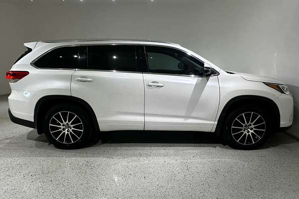 2017 Toyota Kluger Grande GSU55R