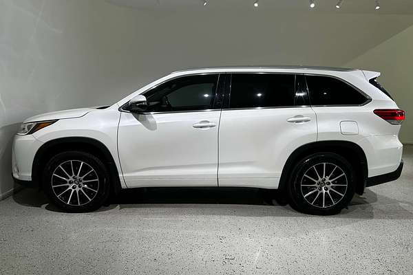 2017 Toyota Kluger Grande GSU55R