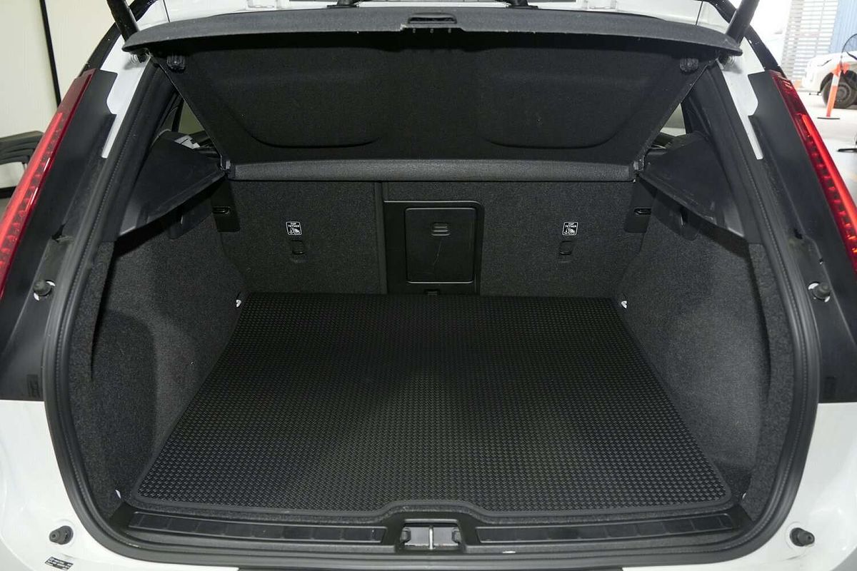 2024 Volvo XC40 Recharge Twin Pure Electric