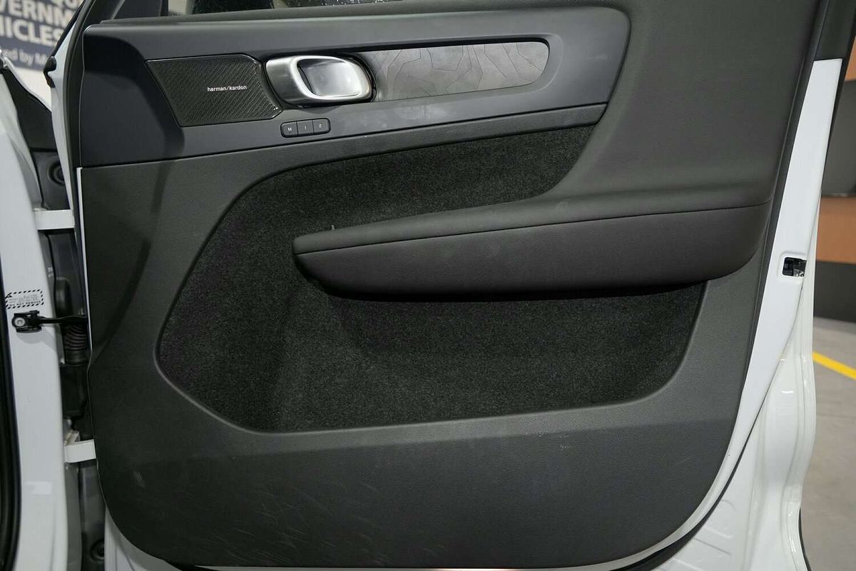 2024 Volvo XC40 Recharge Twin Pure Electric