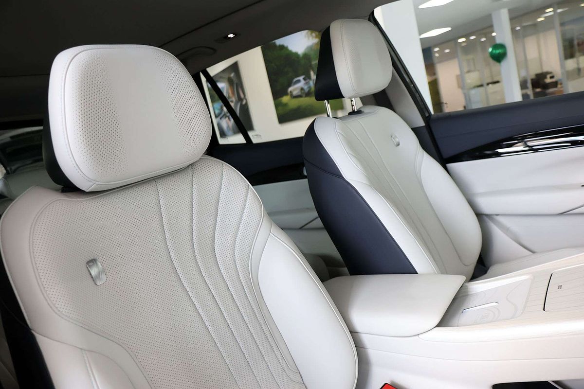 2025 Geely EX5 Inspire E245