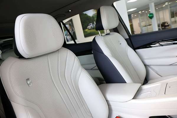 2025 Geely EX5 Inspire E245