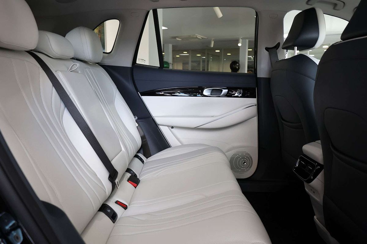 2025 Geely EX5 Inspire E245