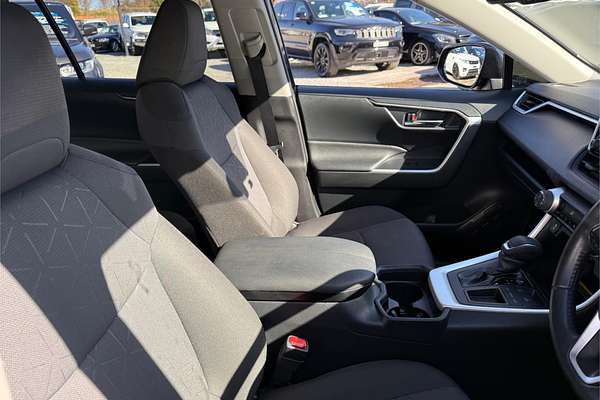 2019 Toyota RAV4 GXL MXAA52R