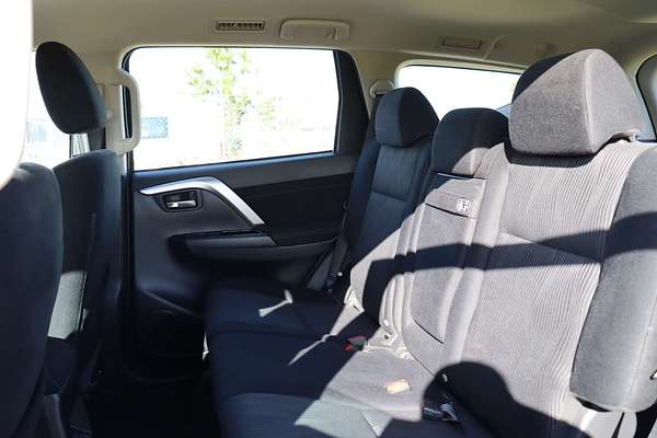 2022 Mitsubishi Pajero Sport GLX QF