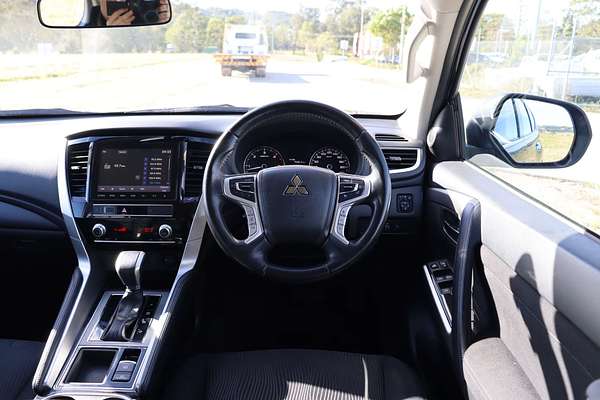 2022 Mitsubishi Pajero Sport GLX QF
