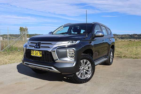 2022 Mitsubishi Pajero Sport GLX QF