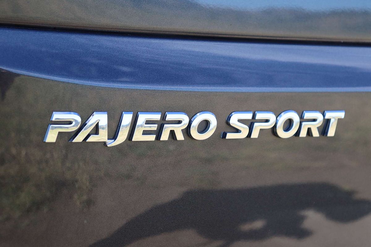 2022 Mitsubishi Pajero Sport GLX QF