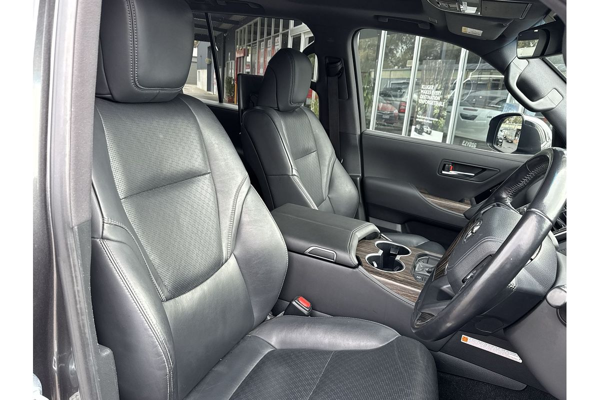 2022 Toyota Landcruiser Sahara FJA300R