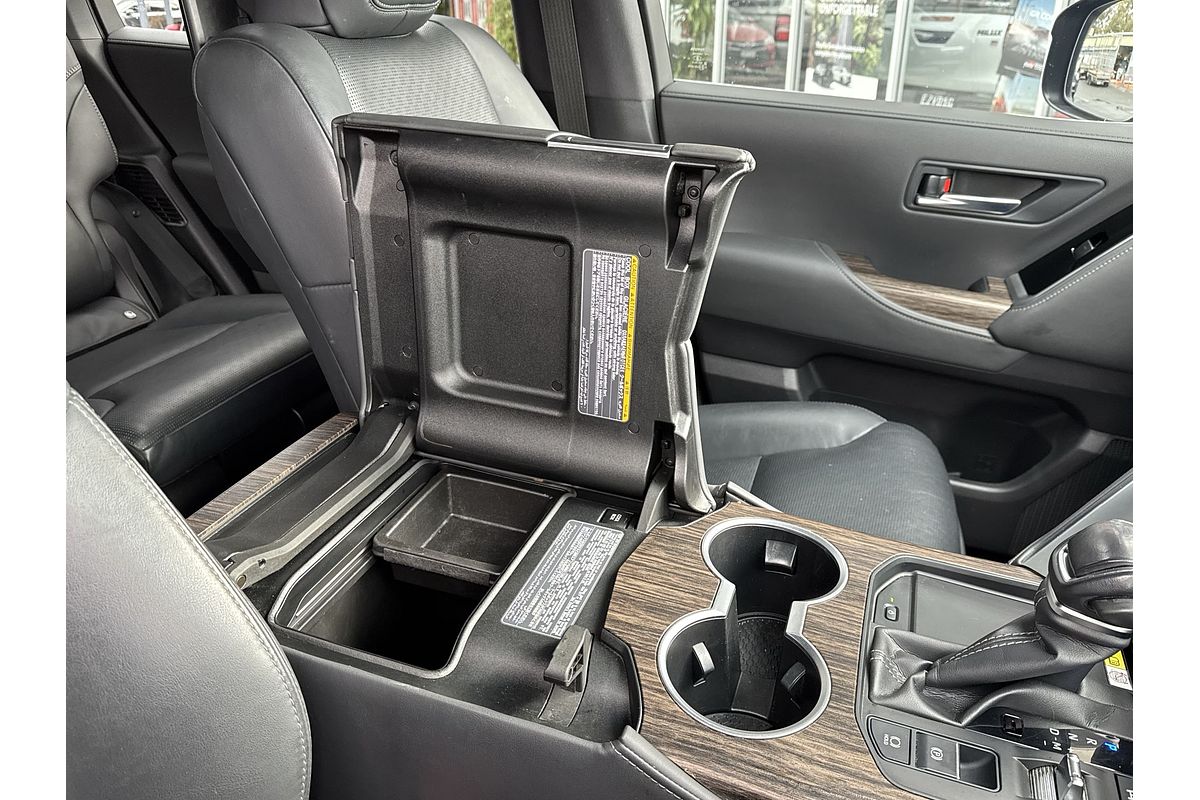 2022 Toyota Landcruiser Sahara FJA300R