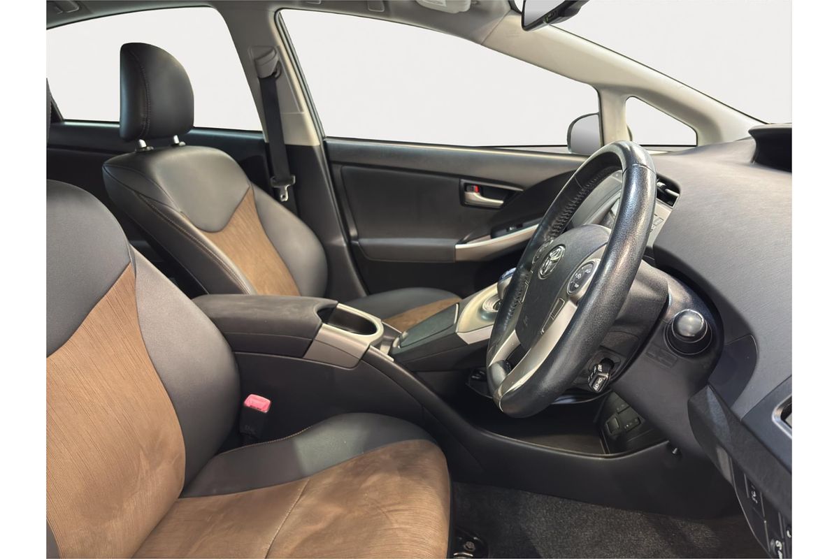 2013 Toyota Prius Plug in Hybrid ZVW35