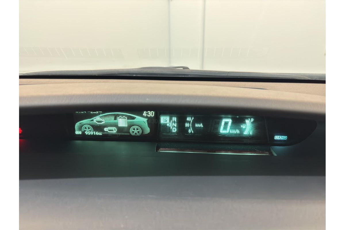 2013 Toyota Prius Plug in Hybrid ZVW35