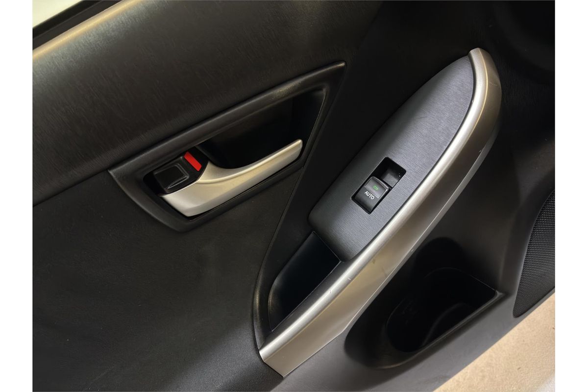 2013 Toyota Prius Plug in Hybrid ZVW35