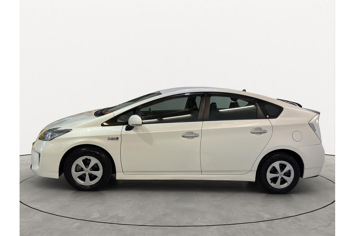 2013 Toyota Prius Plug in Hybrid ZVW35