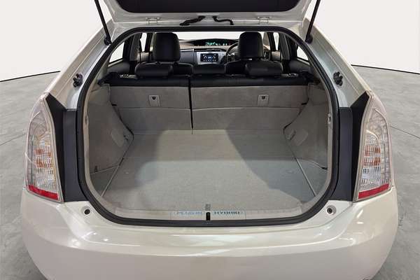 2013 Toyota Prius Plug in Hybrid ZVW35