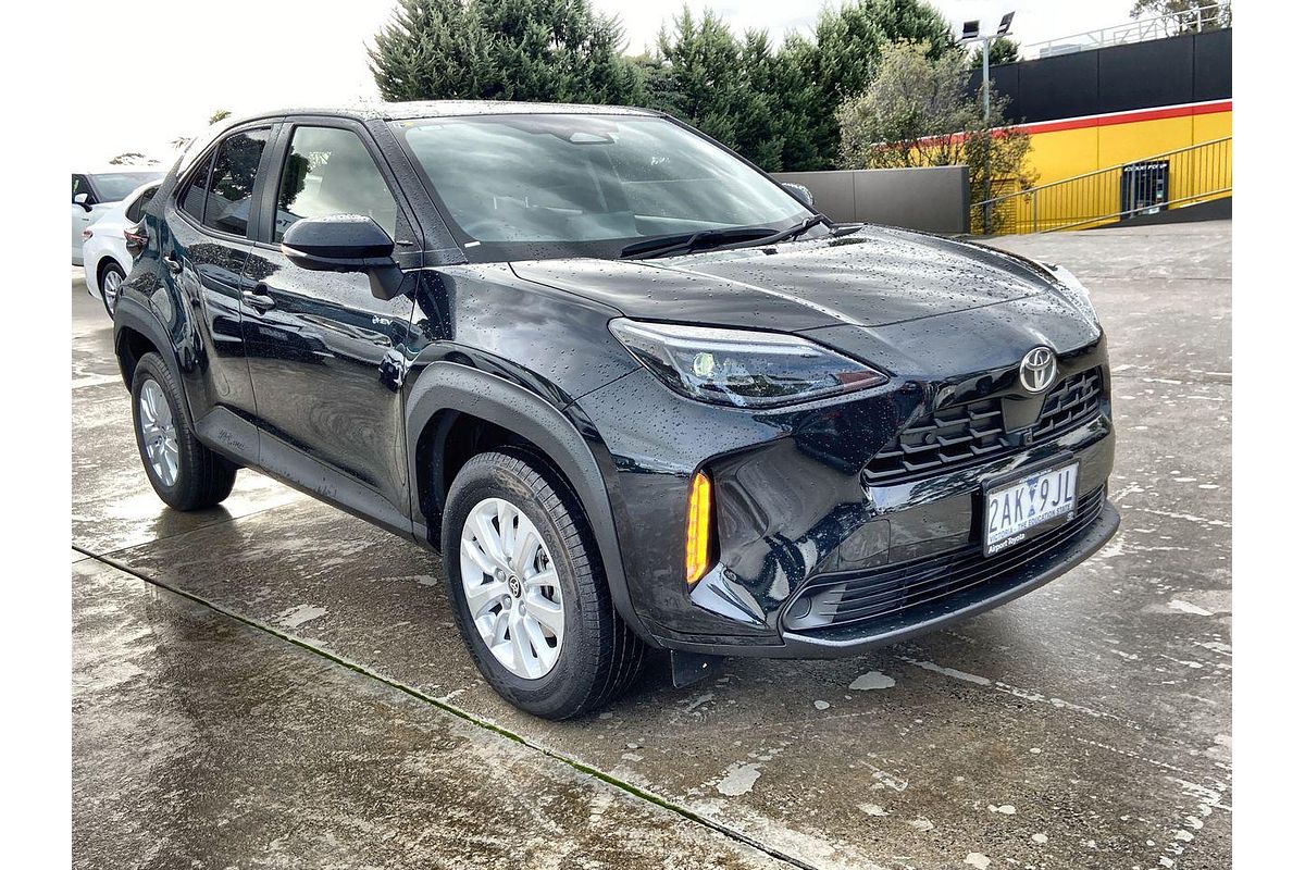2024 Toyota Yaris Cross GXL MXPJ10R