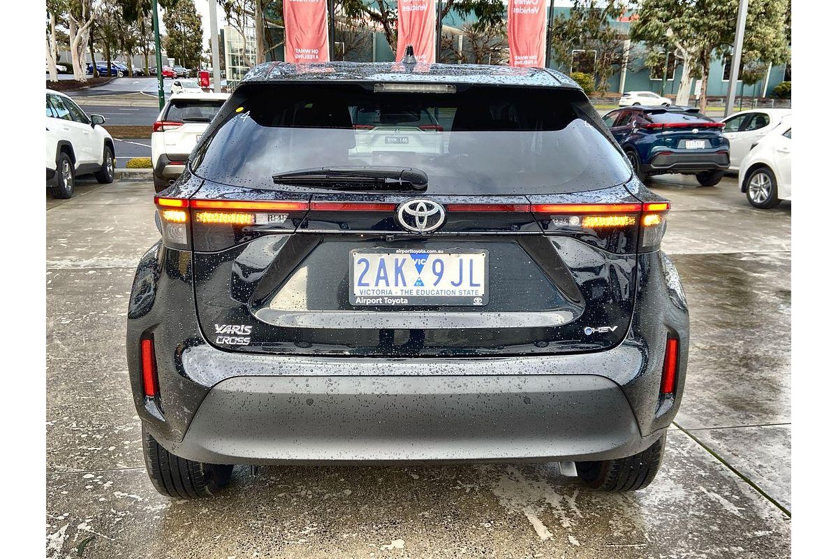 2024 Toyota Yaris Cross GXL MXPJ10R