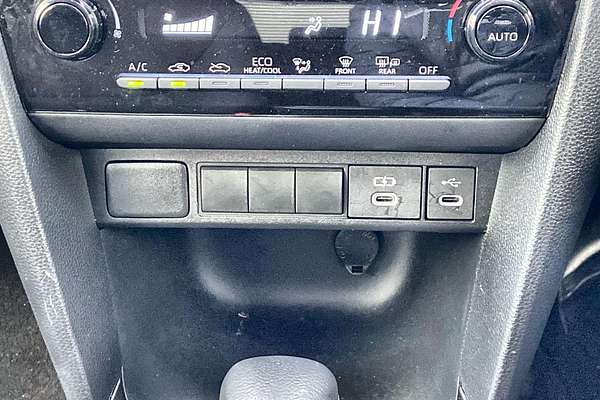 2024 Toyota Yaris Cross GXL MXPJ10R