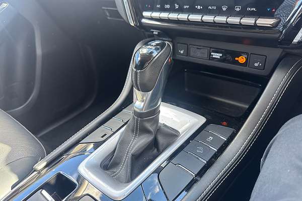 2022 Isuzu MU-X LS-T