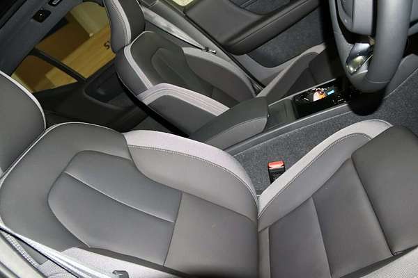 2024 Volvo XC40 Recharge Twin Pure Electric