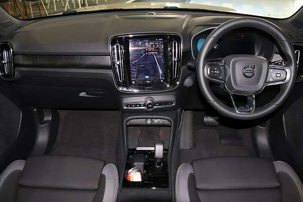 2024 Volvo XC40 Recharge Twin Pure Electric