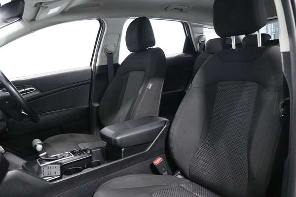 2021 Kia Sportage S NQ5
