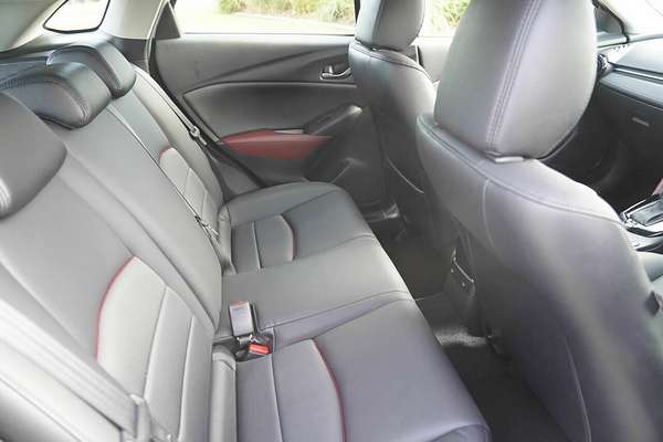 2015 Mazda CX-3 S Touring (FWD) DK