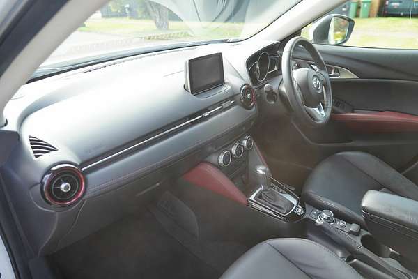 2015 Mazda CX-3 S Touring (FWD) DK
