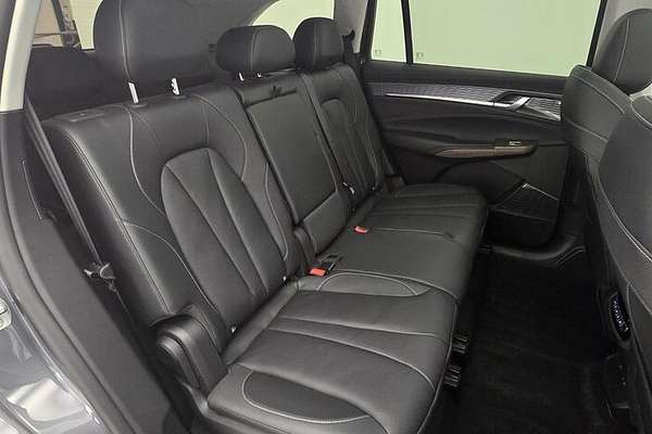 2025 MG QS Essence IS31