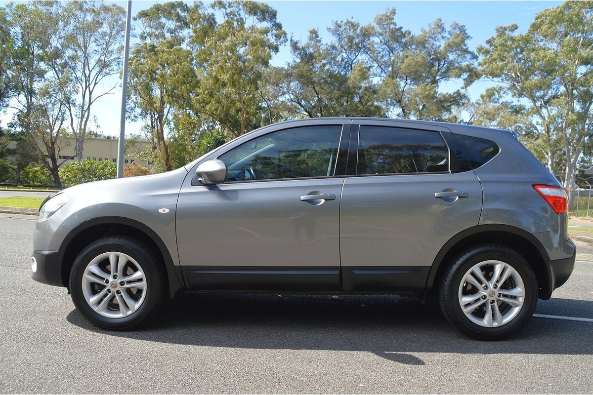 2013 Nissan Dualis ST J10 Series 3